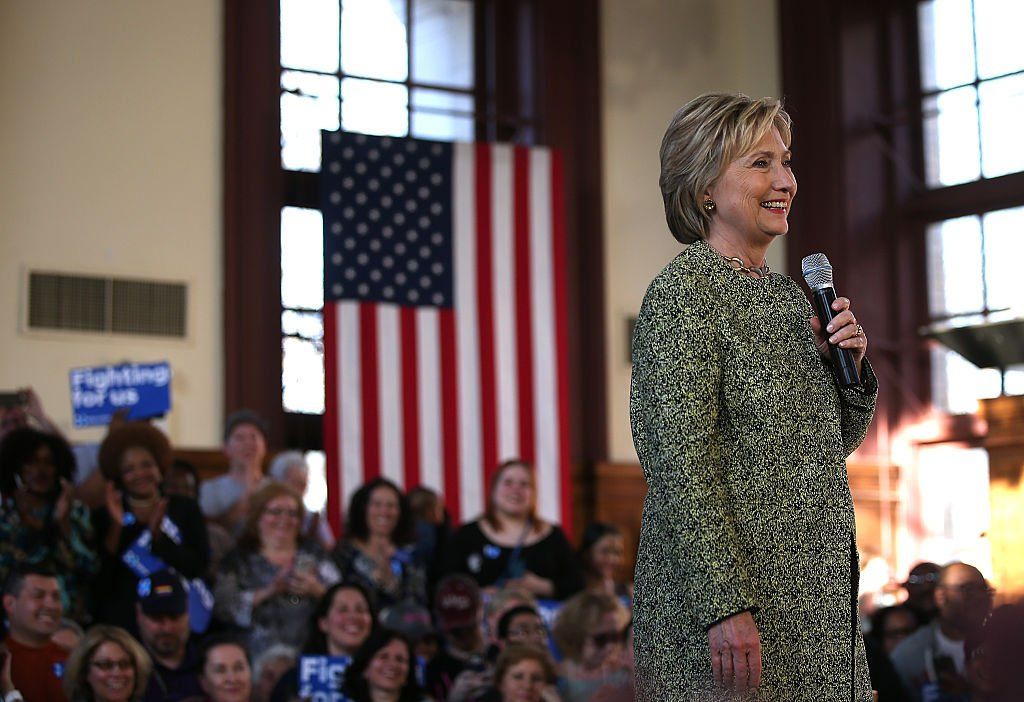 Hillary Clinton in Snug Harbor<br>